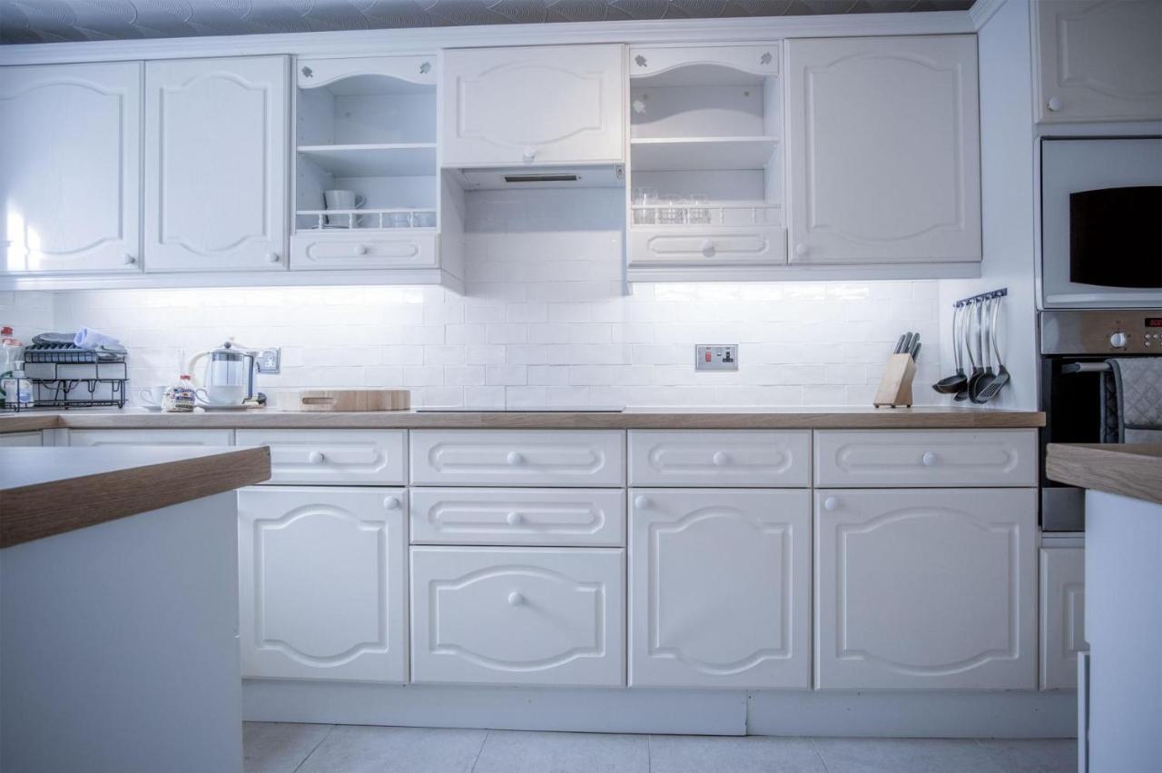 Captains Walk - 4 Bedroom Apartment - Saundersfoot Exterior foto