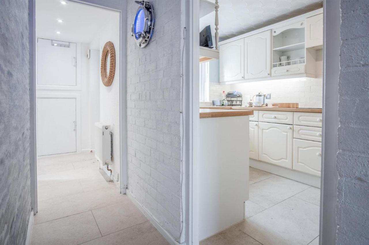 Captains Walk - 4 Bedroom Apartment - Saundersfoot Exterior foto